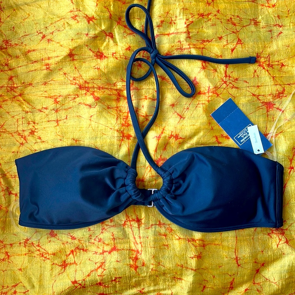 Black NWT Abercrombie halter/bandeau bikini top, size SMALL